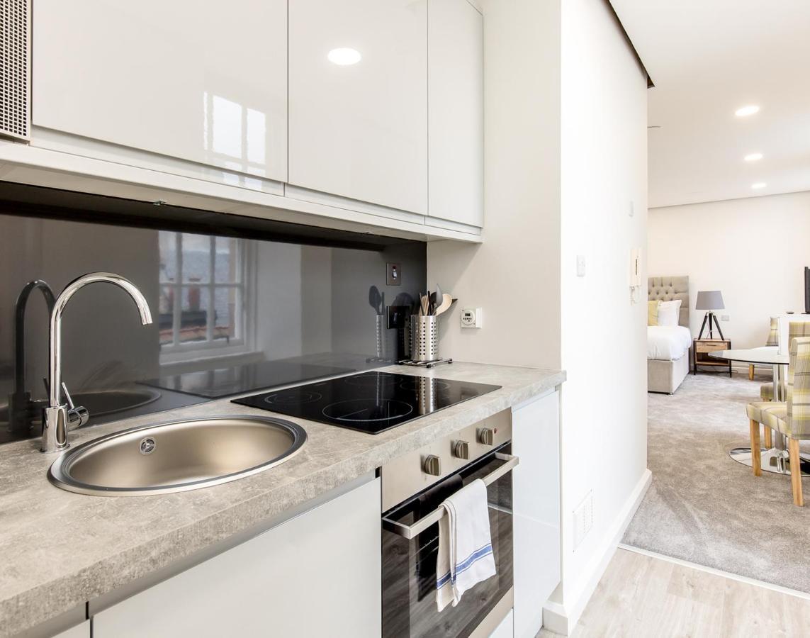 Refurbished Studio Next To The Royal Mile Apartamento Edimburgo Exterior foto